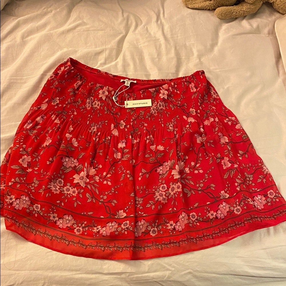 Max Studio Red Floral Skirt - Picture 2 of 10
